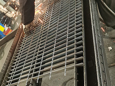 Защитная сетка проходов